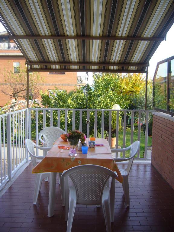 Ottavia Paolina Aparthotel Рим Екстериор снимка